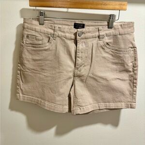 Stylish San Beige Short in Cotton Spandex- Polo, Size 12